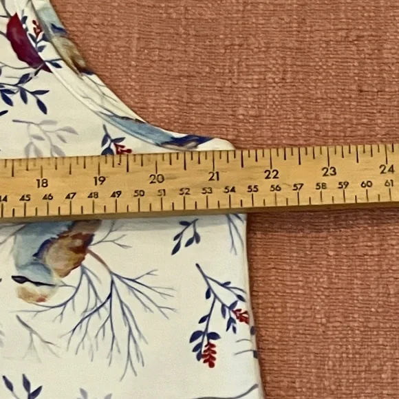 Bird Print Tank Top - Picture 3 of 10